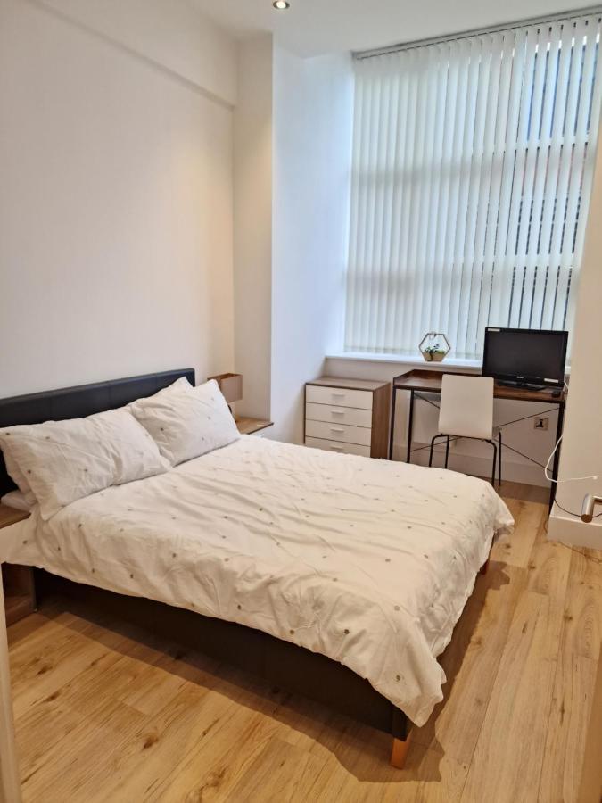Converted Mill Apartment Manchester Extérieur photo
