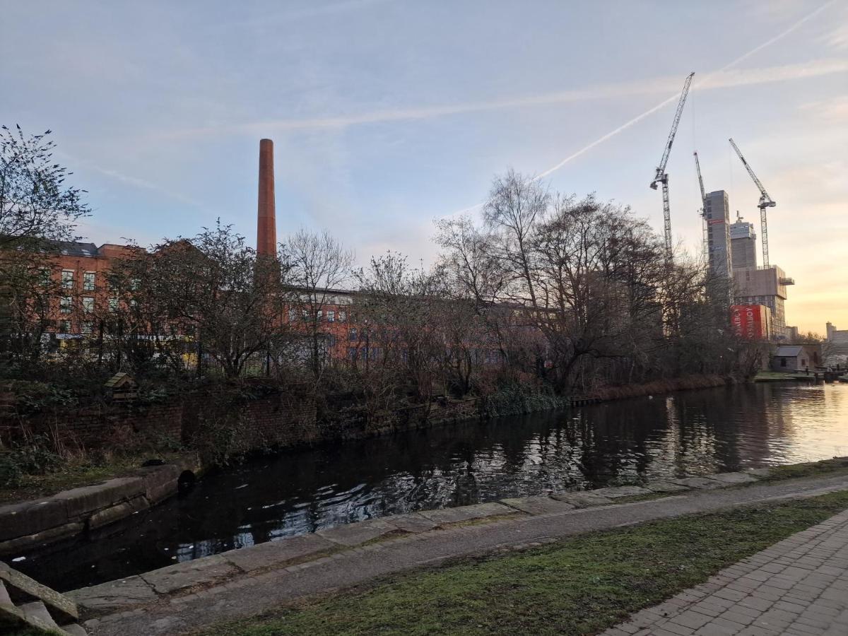 Converted Mill Apartment Manchester Extérieur photo