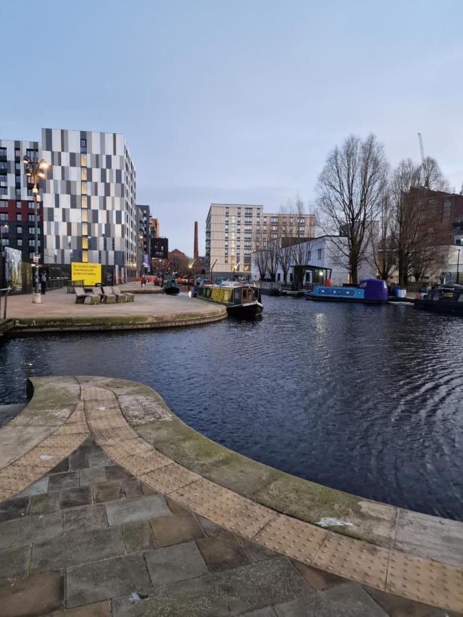 Converted Mill Apartment Manchester Extérieur photo
